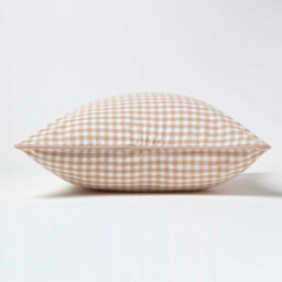 Homescapes Cotton Gingham Check Beige Cushion Cover, 60 X 60 Cm - thumbnail 3