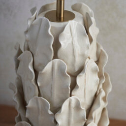 Loops Elegant Ivory Crackle Glaze Table Lamp Base Set - 2 Pack With Aged Brass Finish - thumbnail 5