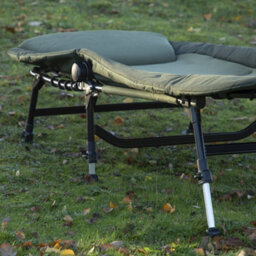 Loops Premium Wide Adjustable Fleece Bedchair For Camping & Fishing With Pillow And Levelling Feet - thumbnail 7