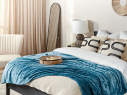 Beliani Blanket Bayburt 150 X 200 Cm Blue - thumbnail 2