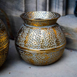 Madison & Mayfair Small Antique Gold Rounded Vase