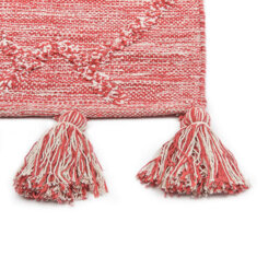 Beliani Hand Tufted Cotton Area Rug 140 X 200 Cm - Red And White Geometric, Thick Low Pile With Tassels - thumbnail 7