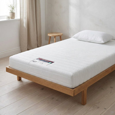 Rest Relax 4Ft6 Double 16Cm Medium-Firm Memory Foam Mattress & 2 Luxury Memory Flake Pillows Set - Pressure-Relieving Support