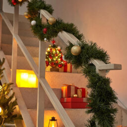 Vivo 16M Christmas Garland Decoration Xmas Artificial Vine Soft Green Tinsel Pine Green - thumbnail 4