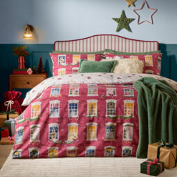 furn. Furn Christmas Eve Reversible Duvet Cover Set, Cranberry, Single - thumbnail 1