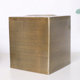 Melody Maison Brass Gold Textured Metal Tissue Box Holder - thumbnail 4