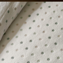 Catherine Lansfield Cosy Spot Fleece King Duvet Cover Set With Pillowcases Cream - thumbnail 3