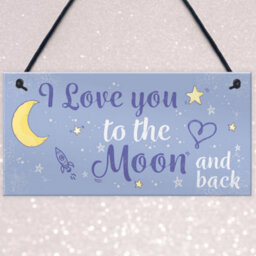 Red Ocean Love You To The Moon And Back Hanging Sign Friendship Gift Mum Daddy Sister Love Present - thumbnail 3