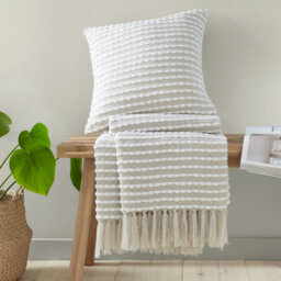 Catherine Lansfield Stab Stitch Embellished 125X150 Cm Blanket Throw Natural - thumbnail 5