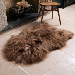 Native Natural Genuine Icelandic Sheepskin Rug - thumbnail 1