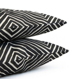 Gardenwize Pair Of Outdoor Garden Sofa Chair Furniture Scatter Cushions- Aztec Diamond - thumbnail 4