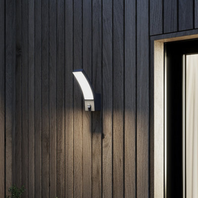 GoodHome Gambell Fixed Matt Dark Grey Integrated Led Pir With Motion Sensor Outdoor Wall Light 10W - image 1