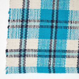 Homescapes Irvine Handwoven Blue Tartan 100% Cotton Rug, 66 X 200 Cm - thumbnail 3