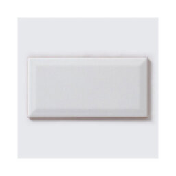 Top Ceramics White Bevelled Satin Metro Ceramic Wall Tile (L)200mm X (W)100mm Each Box 0.88Sqm - thumbnail 3