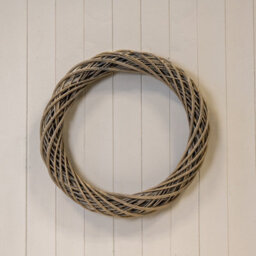 Satchville Grey Round Thick Willow Wreath - thumbnail 1