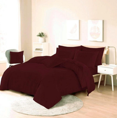 Homes & Linen Easy Care Poly-Cotton Plain Dyed Duvet Cover Set