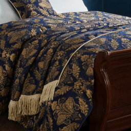 Paoletti Shiraz Traditional Floral Damask Jacquard Fringed Throw - thumbnail 3