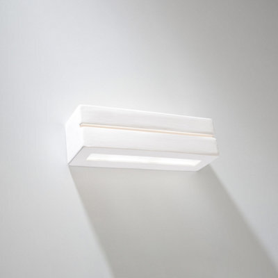 Luminosa Lighting Luminosa 1 Light Ceramic Flush Wall Light White, E27 - image 1