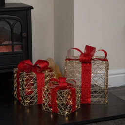 Samuel Alexander Set Of 3 Gold Light Up Christmas Parcel Decorations With 90 Warm White Leds - thumbnail 3