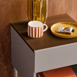 Sweeek - Set Of 2 Bedside Tables Metal And Wood Decor 1 Door 1 Niche Grey And Walnut - Ashton - thumbnail 4