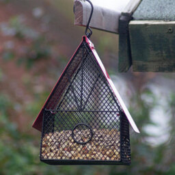 House Style Bird Feeder - Red & Black Weatherproof Mesh Design Outdoor Garden Seed Or Peanut Feeding Station - H22 X W17 X D13.5Cm - thumbnail 3