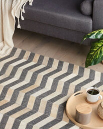 Beliani Rug Baggoze Dark Grey 160 X 230 Cm Leather - thumbnail 2