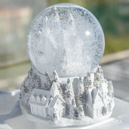 The Christmas Workshop 70799 Musical Snow Globe With White Townscape Design - thumbnail 4