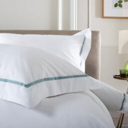 The Lyndon Company Boutique Hotel Hampstead 200 Thread Count Cotton Duvet Cover Set - thumbnail 3