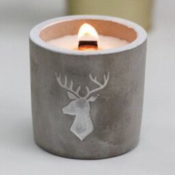 Serenityy Medium Concrete Wooden Wick Candle - Stag Head - Whiskey & Woodsmoke - 450G - thumbnail 5