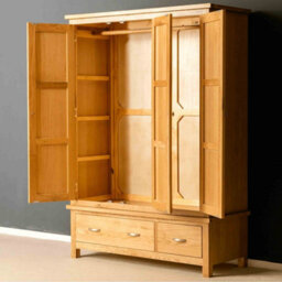 London Oak Large Triple Wardrobe With 2 Drawers - By Roseland Furniture - thumbnail 5