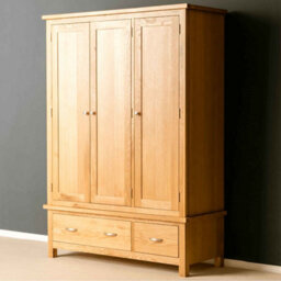 London Oak Large Triple Wardrobe With 2 Drawers - By Roseland Furniture - thumbnail 4