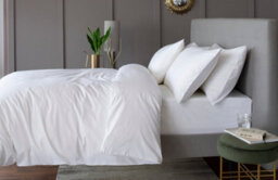 The Lyndon Company Peninsula 1000 Thread Count Sateen Pillowcase - thumbnail 1