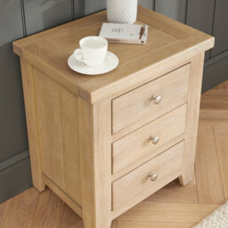 The Furniture Market Cheshire Whitewash Oak 3 Drawer Bedside Solid Oak Shaker Style Whitewashed Finish Two Handle Options Durable & Stylish Oak Table - thumbnail 4