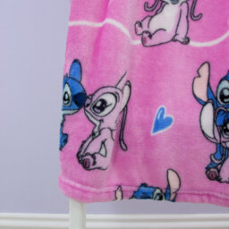 Lilo & Stitch Chill Fleece Blanket - thumbnail 6