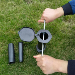 Heavy Duty Plastic Screw In Parasol Ground Spike Adjustable 32-50mm Pole Holder Garden Umbrella Rotary Airer Anchor Base - thumbnail 2