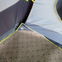 Hi-Gear Zenobia 8 Tent Carpet With Waterproof Backing, Outdoor Rug For Camping - thumbnail 3