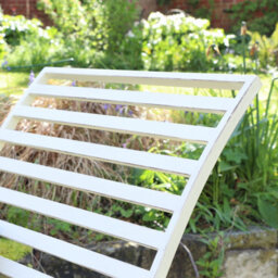 Melody Maison Large Cream Metal Sun Lounger - 58.5Cm X 98.5Cm - thumbnail 5