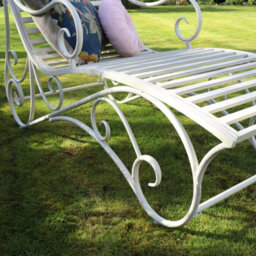 Melody Maison Large Cream Metal Sun Lounger - 58.5Cm X 98.5Cm - thumbnail 3