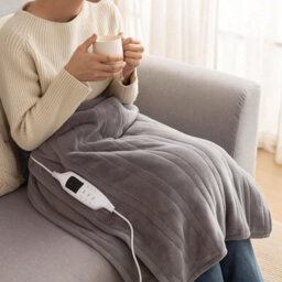 Trendi Electric Throw Blanket 120W Heated Blanket With Digital Controller, Overheat Protection, Machine Washable Soft Flannel (Single) - thumbnail 3