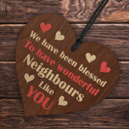 Red Ocean Neighbour Thank You Gifts - Neighbour Christmas - Friendship Gift For Neighbour - Wooden Hanging Heart Plaque - thumbnail 6
