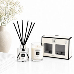 Aroma Naturals Minimalist Luxe Candle & Reed Diffuser Gift Set Apple, Bergamot, Lemon Scent - thumbnail 3