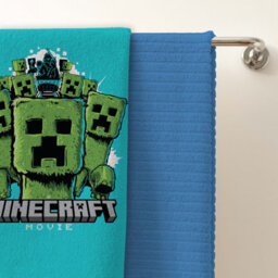 Character World Minecraft Movie Kids Beach Towel Swimming Bath Pool Blue Towel 140Cm X 70Cm - thumbnail 3