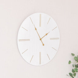 Melody Maison Large White Wooden Grain & Gold Detailed Wall Clock - 70Cm X 70Cm - thumbnail 3