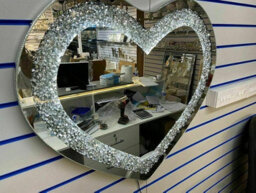 Biznest 80X70 Cm Led Light Heart Shape Sparkly Crushed Crystal Diamante Illuminated Wall Mirror - thumbnail 1