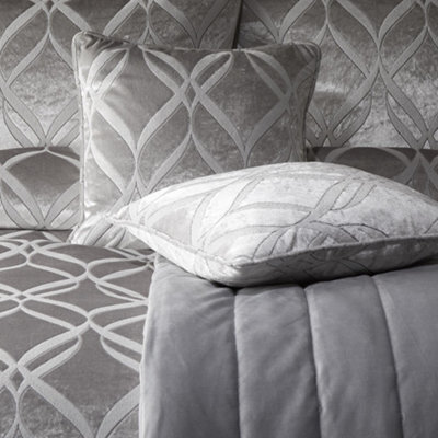 Soirée Belfort Geo Ogee Woven Soft Velvet Silver Filled Cushion - image 1