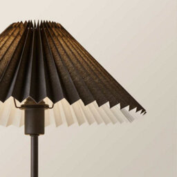 Valuelights Akira Black Metal Table Lamp With Pleated Lampshade - Led Bulb Included - thumbnail 5