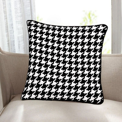 ARLinens Christmas Cushion Cover 100%cotton Festival Theme Reversible Design Cushion Cases Pack Of 2
