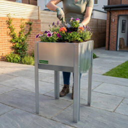 Bellamy™ Galvanised Steel Standing Trough Planter On Legs - Galvanised Steel Finish - 45.5Cm X 45.5Cm X 79Cm - thumbnail 4