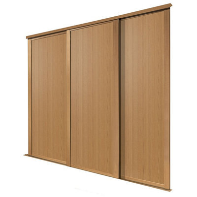 Spacepro Shaker Classic Panel Shaker Non-Mirrored Matt Oak Effect 3 Door Sliding Wardrobe Door Kit (H)2220mm (W)914mm - image 1