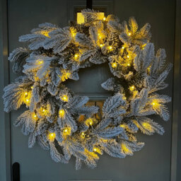 Outdoor Living (NW) Ltd 60Cm Premium Mixed Branch Prelit Snow Flocked Christmas Wreath - With Timer - thumbnail 6